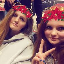 What color backsplash to pair with gold granite and cherry cabinets?