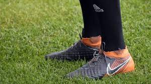 كأس العالم: نايكي تسحب أحذية المنتخب الإيراني بسبب العقوبات الأمريكية - BBC  News عربي