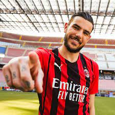 Ac milan still pushing for chelsea attacking midfielder despite difficult conditions. Ac Milan Official Website