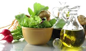 Brødekspert wenche frølich og reporter noman mubashir med de ti brødene brød som hver eneste dag fyller tusenvis av norske matpakker og frokosttallerkener. Hva Er Sannheten Om Smor Og God Helse Nhi No