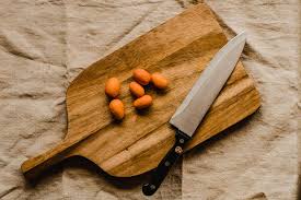 Although kumquats taste just like that of other citrus genera fruits, they are distinguished in a way that they can be eaten wholesome the seeds are bitter in taste as in oranges, and normally, spit out. Can Kumquats Be Eaten Raw Home Cook World