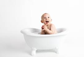 When not to have circumcision? Carrying Out Sponge And Tub Baby Baths