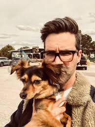 Barbara the Dog (@barbmcIaughlin)