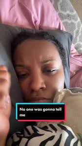 #stitch with @Ebony Nicole 🐣 when i said i was listening out loud no  headphones. Like wait a minute #bathroombookreview #thebloodtrials  #bookreaction