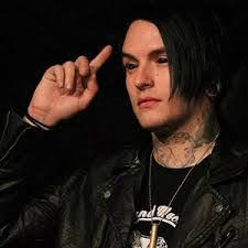 Nicholas Matthews's Instagram, Twitter & Facebook