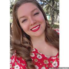 All I'm saying is if I worked for the Taylor Swift merch creation team I  would have made her a trillionaire within a year… get a fan in there and  give the