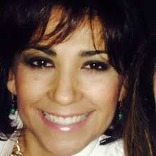 Stream Leyla Flores music