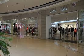 ˈθaɾa) is a spanish apparel retailer based in arteixo (a coruña) in galicia, spain. Zara Mega Mall