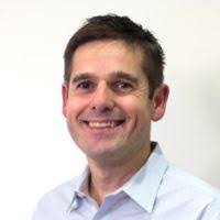 Layla Arias's Instagram, Twitter & Facebook