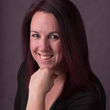 Mission accomplie ! 🎉 Je suis heureuse de partager avec vous que j'ai  réussi l'EFC ! Après des mois de travail et de préparation, cette réussite  marque une étape importante dans ma