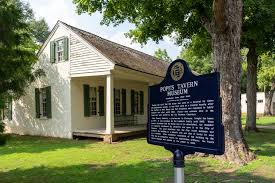 Archeologists discover new artifacts at Florence's Pope's Tavern Museum