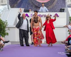 ▷ L Umbracle se convirtió en la pasarela de Afrodita II, desfile benéfico  para el Banco de Alimentos de Valencia ❤️【SempreValencia.com】