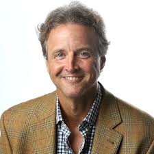 The Master: The Long Run and Beautiful Game of Roger Federer: Clarey,  Christopher: 9781538719268: Amazon.com: Books