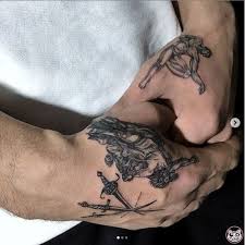 Adem In Yaratilis Dovmesi Adam S Creation Tattoo Tattoo Dovme