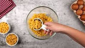 How do you measure dry pasta in cups?