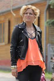 Eva was baptized on month day 1805, at baptism place. Isteni Gondviseles Ovta A Varandos Bata Evat A Balesetben Blikk