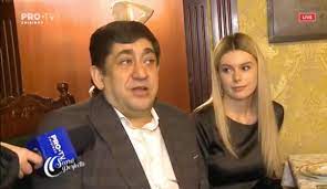 They have one child, violin player cornel botgros. Corneliu Botgros È™i A ArÄƒtat Iubita La Tv Cine Este Frumoasa Blonda Care I A Furat Inima Video Ea Md