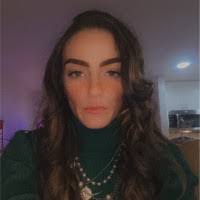 Miranda Weaver's Instagram, Twitter & Facebook