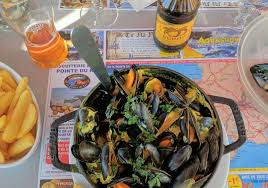 It should be, and with this easy french mussels recipe, you'll bring the taste of france straight to your dinner table faster than you can say fantastique! Mussels In White Wine Sauce With Cheese
