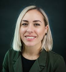 Whitney Madison's Instagram, Twitter & Facebook