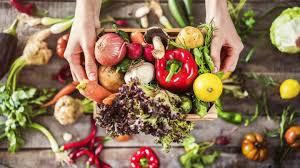 Get an understanding of how particular vitamins and minerals work in your body, how much of each nutrient you need daily, and what types of foods to eat to ensure that you are getting an adequate. Knoblauch Diese Vitamine Stecken Drin Geo