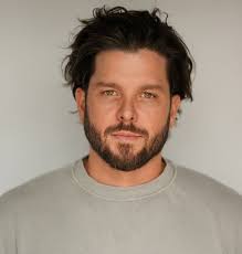 NEW ERA……. Hey NOLA, Hair Friends and family! Let me introduce you all to  my new Partner in Crime @alexispizzolatohair ! Alexis has been assisting me  for the last 2 weeks, and