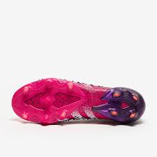 These predator freak.1 soccer cleats bring you demonskin with extended coverage for superior control and increased ball swerve. Adidas Predator Freak 1 Fg Schwarz Weiss Shock Pink Herren Fussballschuhe Pro Direct Soccer