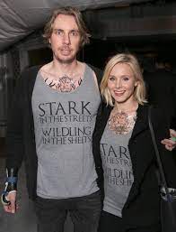 Only Kristen Bell And Dax Shepard Would Geek Out This Much At The Game Of Thrones Premiere Kristen Bell And Dax Game Of Thrones Shirts Kristen Bell