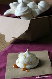 Salted Caramel Meringue Cookies Thebittersideofsweet Meringue Cookies Desserts Diy Food Recipes