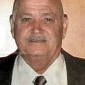 Peter Suppa's Instagram, Twitter & Facebook