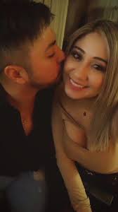 Sandra Cardoza and Junior Godinez's Wedding Website