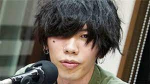 米津玄師さん お顔写ってますよ 米津玄師さん愛は本物 あたしが決めた 米津玄師 米津 米津玄師 イラスト