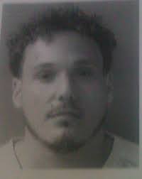 XMN-Primerahora.com: ALEGAN QUE PELIGROSO SUJETO SE COMIO ASESINADO BUSCAN  A EL ARRABAL