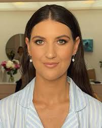 Beautiful waves, bright eyes and polished skin created for beautiful bride  Kimberley