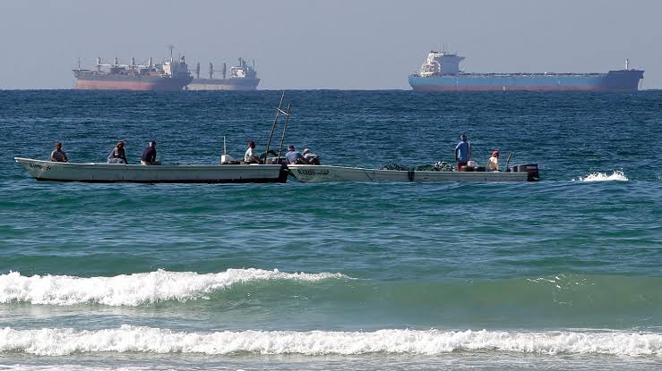 Another oil tanker hit by drone boat as Strait of Hormuz tensions rise |  Euronews