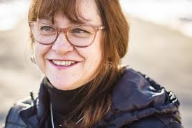 How Julie Mlinar went from being an anonymous kidney donor to a public one 