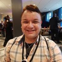 Ruben Vitela's Instagram, Twitter & Facebook