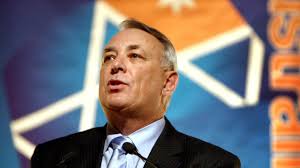 Tributes for Woolies boss Luscombe