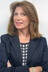 Laura Bisbee's Instagram, Twitter & Facebook