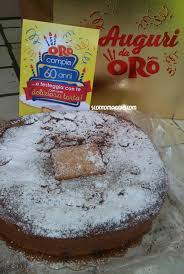 Ingredienti 1 confezione di oro saiwa 100 g di burro morbido 250 gr di ricotta fresca 3 cucchiai di cacao amaro 2 bustine di vanillina zucchero a velo q.b. Oro Saiwa Compie 60 Anni Torta Di Compleanno E Biscotti D Oro Scontomaggio