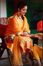 Yami gautam is an indian. O Qy3q3oljgqm