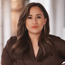 Renee McNally (@reneemcnallyhair) • Instagram photos and videos