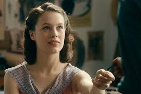 Film in dvd di florian henckel von donnersmarck, con: Chi E Paula Beer Il Volto Gentile Di Opera Senza Autore