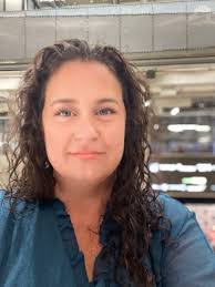 Becca Bolin's Instagram, Twitter & Facebook