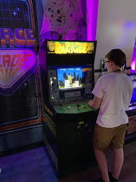We sell and repair pinball machines, cabinet arcade games,. Universal Halloween Horror Nights 2019 Hhn29 Palace Arcade Rampage Cabinet 10 Minutes From Hell