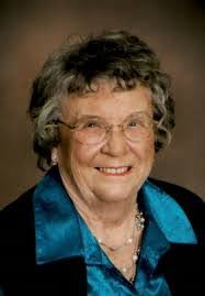 Maureen Meier's Instagram, Twitter & Facebook