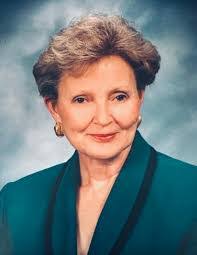 Mallory Huddleston's Instagram, Twitter & Facebook