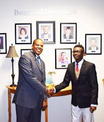 Ribault Pilot Program Spotlights Careers in Aviation