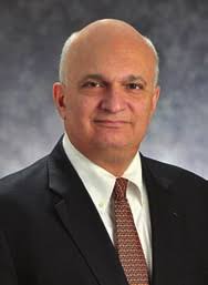 T H E u N I V E R S I T Y O F N O T R E D A M E N E W S L E T T E R