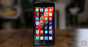 Iphone can help you track data about your health and activity patterns, start a bedtime routine, and more. Apple Iphone Se Review 2020 Great Phone Even Better Price Engadget